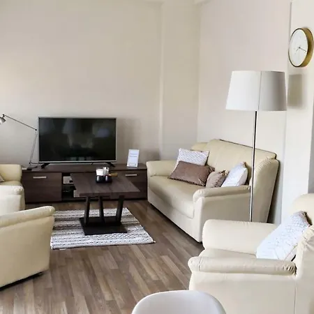 Апартаменты The Bridge-house