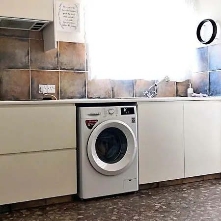 Апартаменты The Bridge-house