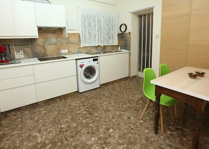 The Bridge-house 尼科西亚