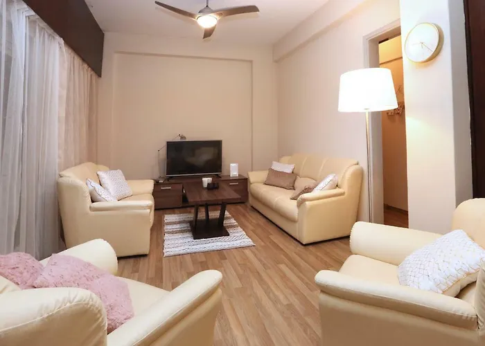 The Bridge-house 公寓